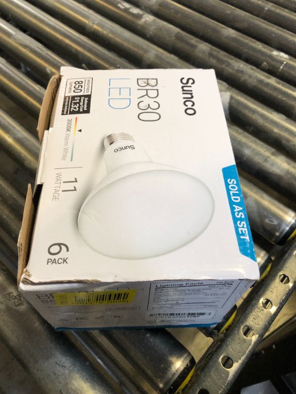 Photo 1 of Sunco BR30 Light Bulb LED Indoor Flood Lights 3000K Warm White 850 Lumens, E26 Base, 25,000 Lifetime Hours, Interior Dimmable Recessed Can Light, 6 Pack, 11W Equivalent 90W.