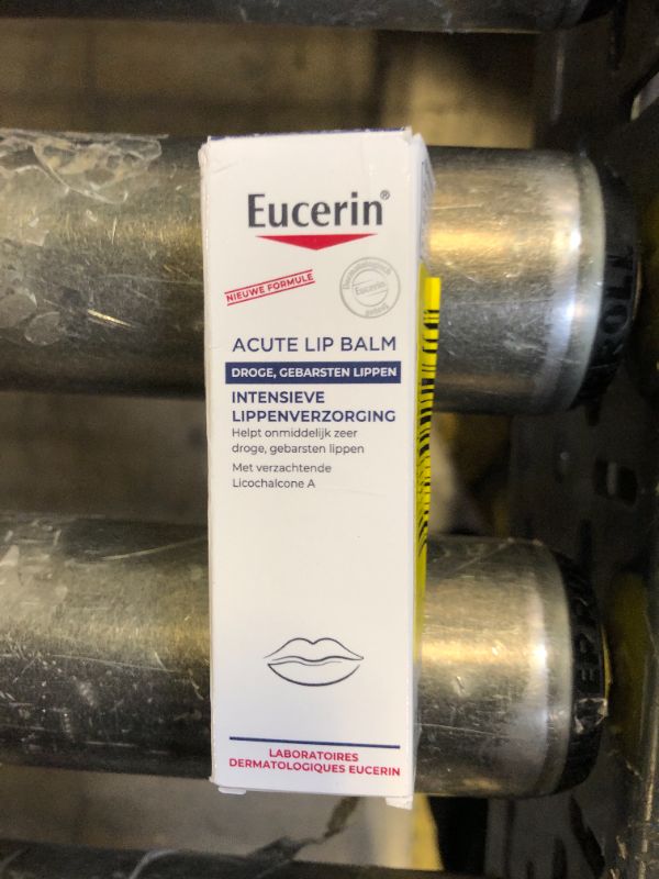 Photo 1 of Eucerin Dry Skin Calming Lips Balm 10ml