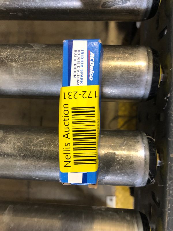 Photo 1 of ACDelco GM Original Equipment 41-162 (19417055) Iridium Spark Plug
