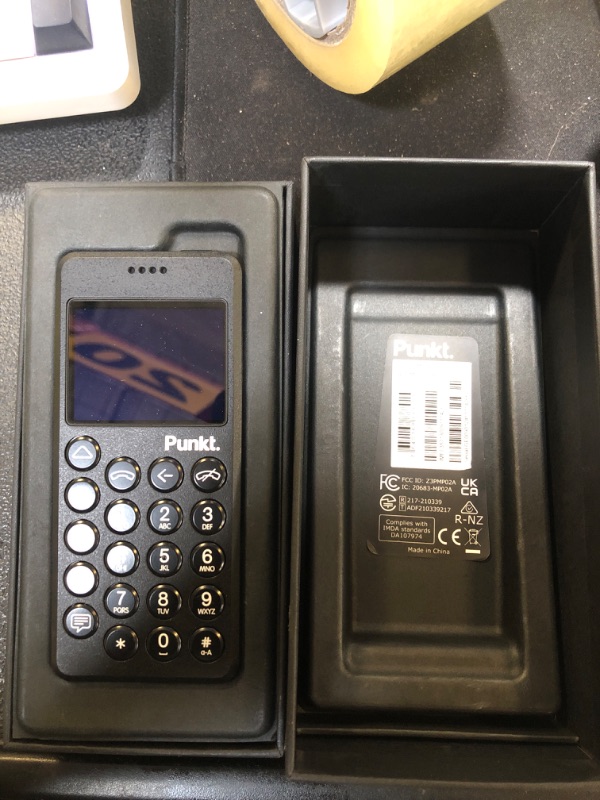 Photo 1 of Punkt MP02 4G PHONE