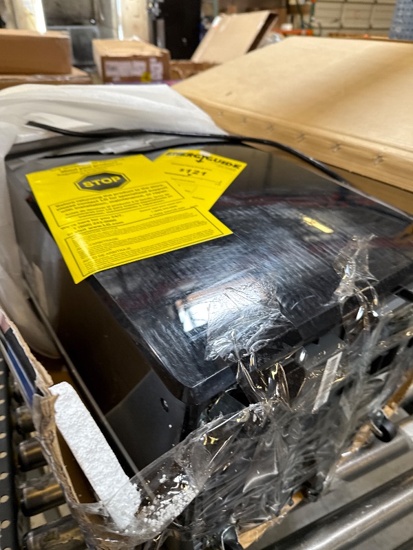 Photo 1 of LG 10000 BTU (DOE) / (13500 ASHRAE) Portable Air Conditioners Cools 450 Sqft Easy Install & WiFi App Remote Eco-friendly, Quiet Medium & Large Room Air Conditioner AC Unit Home Black LP1023BSSM
