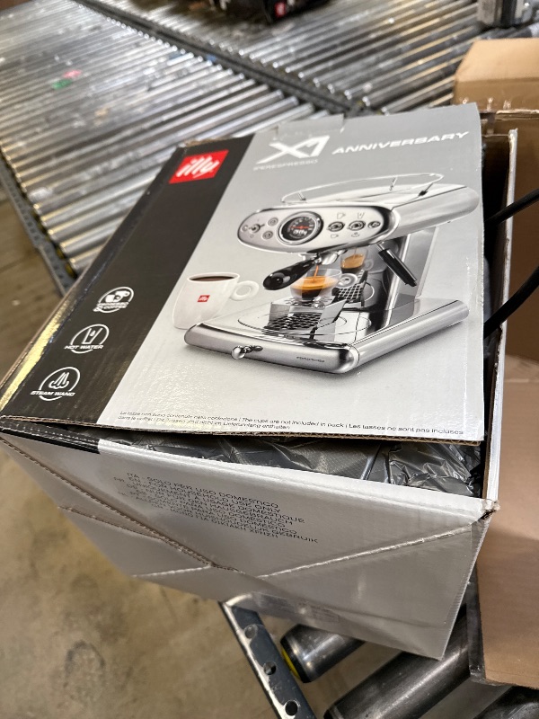 Photo 1 of Illy X1 Anniversary 1935 Espresso Single-Serve Machine for iperEspresso capsules with Milk Frother Steam Wand (Stainless)