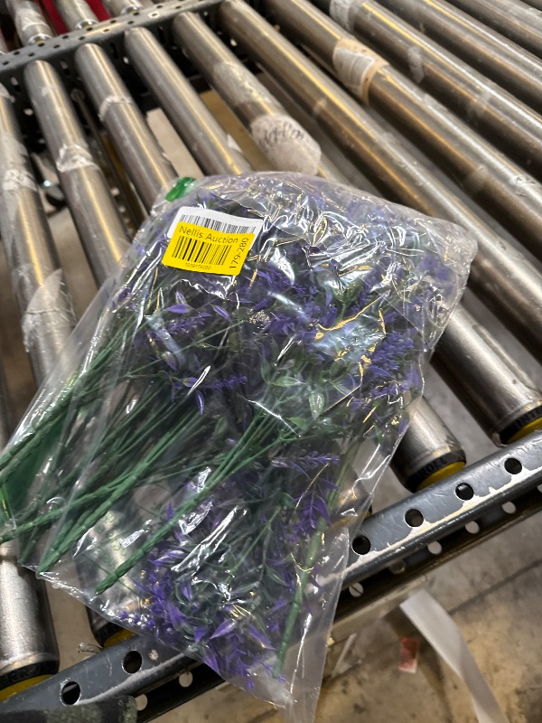 Photo 1 of RECUTMS Artificial Greenery Lavender Fake Shrubs Flowers 8 Bundles UV Resistant Hanging Planter Flora Fence Indoor Outside Decor Wedding Table Flowers Arrangement Bouquet Filler (Purple)