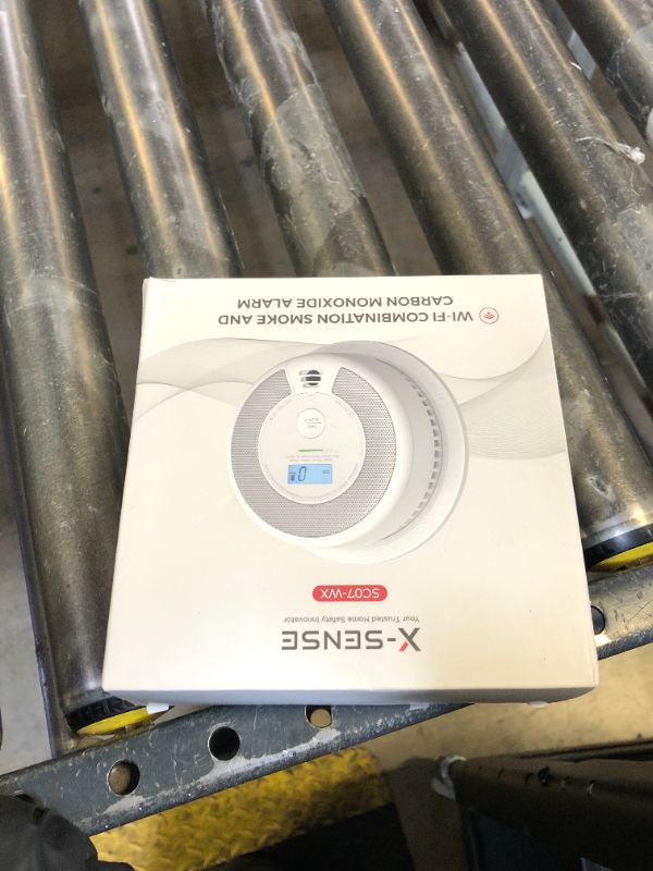 Photo 1 of X-Sense Smart Smoke Detector Carbon Monoxide Detector Combo with Replaceable Battery, Wi-Fi Smoke and Carbon Monoxide Detector with Real-Time App Notifications, SC07-WX, 1-Pack