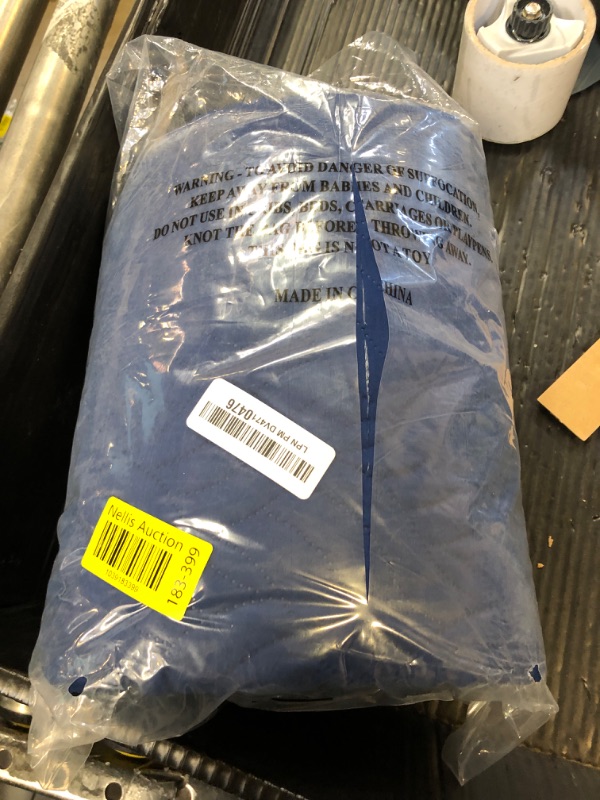 Photo 1 of Love's cabin Twin Quilt Set Navy Blue Bedspreads - Soft Bed Summer Quilt Lightweight Microfiber Bedspread- Modern Style Wave Pattern Coverlet for All Season - 2 Piece (1 Quilt, 1 Pillow Sham)