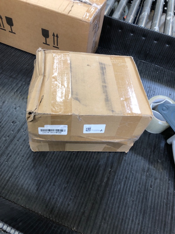 Photo 1 of 100Pack Self-Seal Bubble Out Bag Pouches 4 x 6 Inch Small Bubble Pouches Bags, Double Walled Bubble Cushioning Bags, Self-Sealing Protective Wrap Cushioning Pouches for Shipping, Packing, Moving