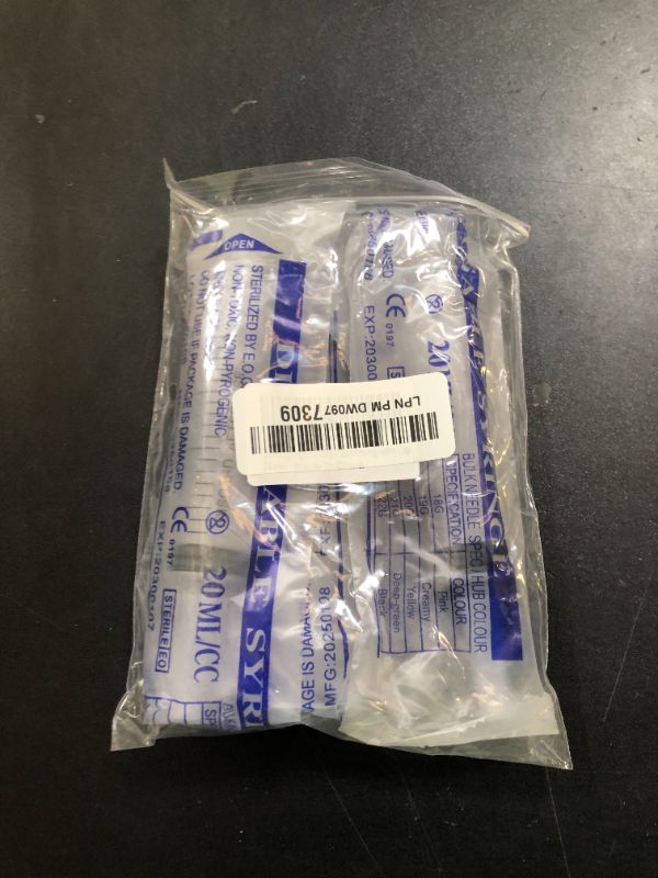Photo 1 of 20ml Syringe for Liquid, Oral, Scientific Labs, Measurement, Dispensing, with Cap- 3 Pack 20ml Syringes