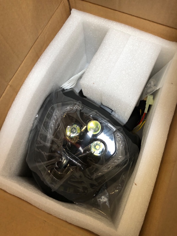 Photo 1 of VEISUTOR LED Headlight Assembly for Yamaha MT-07 FZ-07 14-17, LED Headlamp Front Light with High Low Beam DRL Turn Signal Lights Lamp for Yamaha MT-07 FZ-07 2014 2015 2016 2017 Accessories