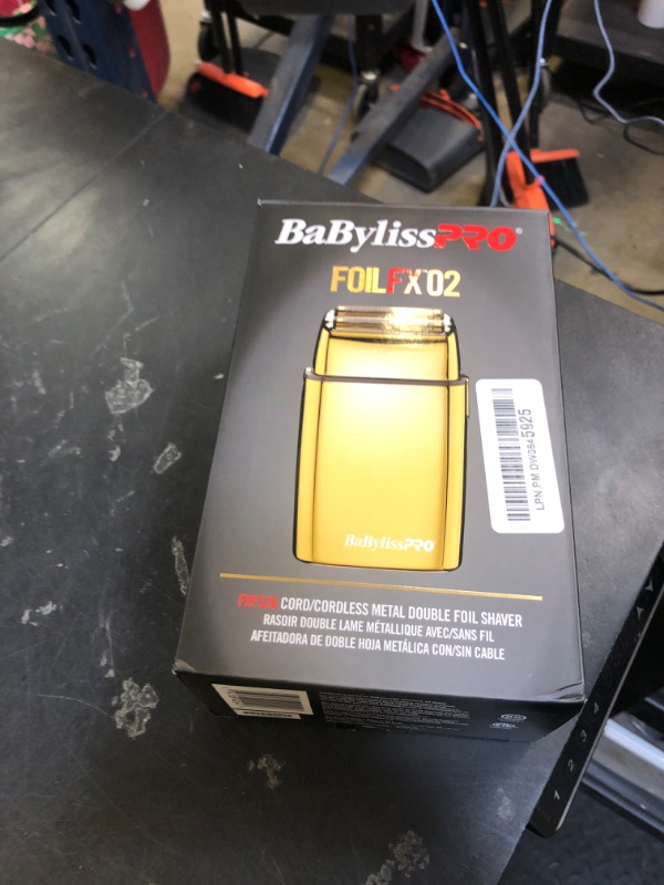 Photo 1 of BaBylissPRO Baberology Double Foil Shaver FXFS2G GOLDFX Professional Electric Shaver