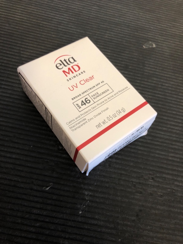 Photo 1 of EltaMD UV Clear Face Sunscreen SPF 46, Oil Free Sunscreen with Zinc Oxide, Dermatologist Recommended, 0.5 oz