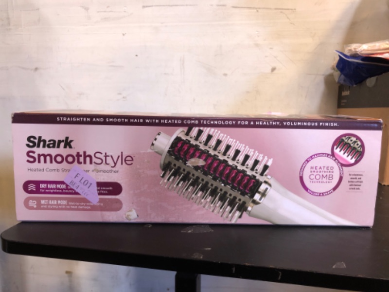 Photo 1 of Shark HT202 SmoothStyle Heated Comb + Blow Dryer Brush, Dual Mode, for All Hair Types, Silk