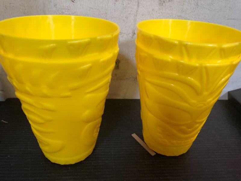 Photo 1 of Domensi 4pcs Tiki Plastic Cups 10oz Hawaiian Cups Hard Plastic Material Tiki Statue Drinking Cup for Summer Luau Party Drinkware Supplies
