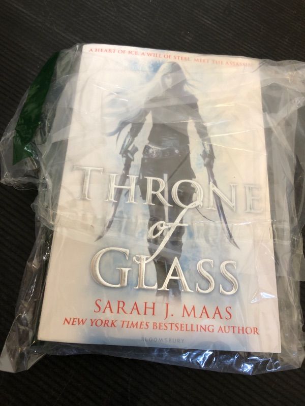 Photo 1 of Throne of Glass Series1-7