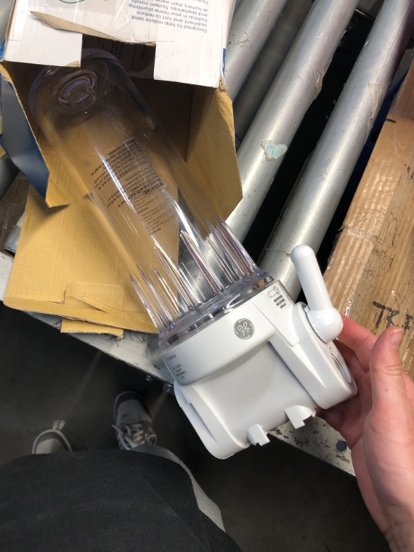 Photo 1 of (UNTESTED) GE GXWH20T Whole House Water Filtration System | Reduce Sediment, Rust & More | Install Kit & Accessories Included | Filter Not Included | Replace Filter (FXWTC, FXUSC, FXWPC, FXWSC) Every 3 Months