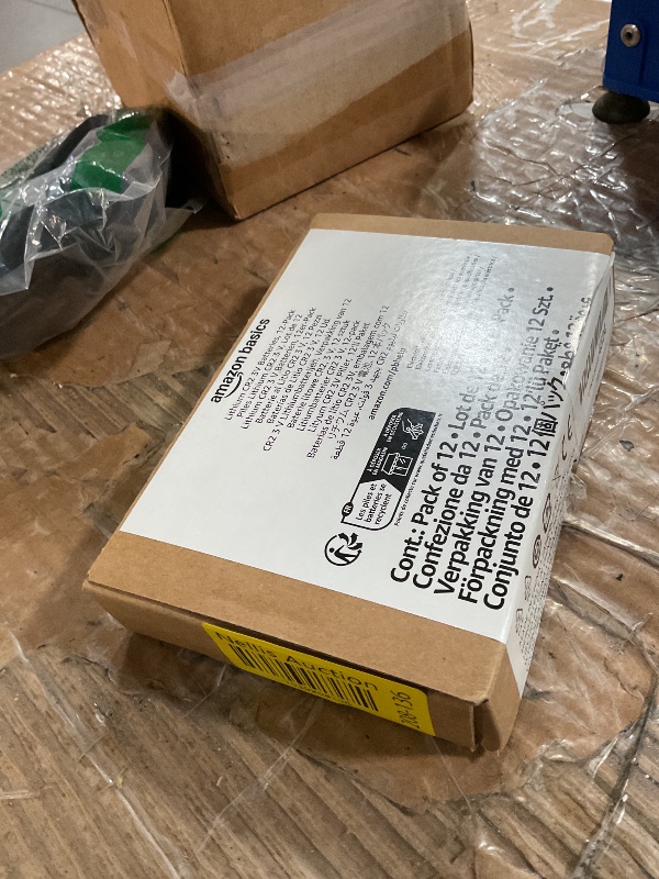 Photo 1 of Amazon Basics Non-Rechargeable CR2 Lithium Batteries, 3 Volt, Long Lasting Power, Low Self-Discharge Rate, 12 Count
