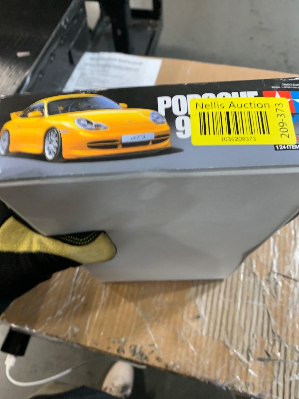 Photo 1 of (missing pieces) Tamiya 300024229 1: 24 Porsche 911GT3 '99 Rhinestone Version