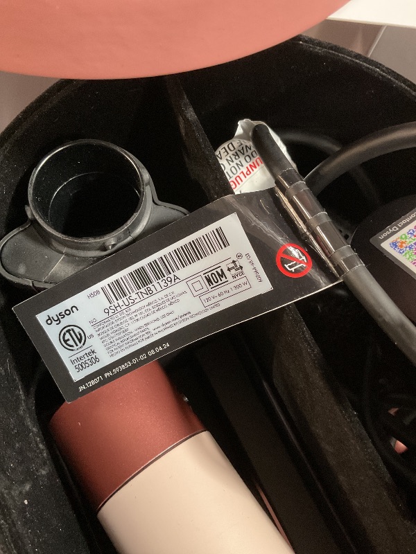 Photo 1 of (PARTS) (NON-FUNCTIONAL) Dyson Airwrap i.d.™ Multi-Styler and Dryer Straight+Wavy in Ceramic Pink and Rose Gold