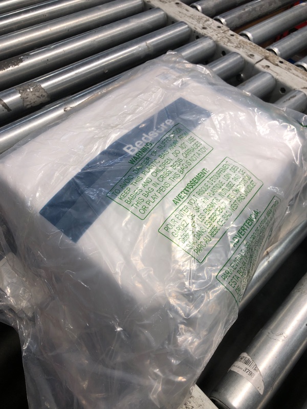 Photo 1 of (MINOR CUT) (BAGGED) Bedsure Bright White Duvet Cover King Size - 3 Pieces Prewashed Cotton-Like Extra Soft Bedding Set, Includes 1 Duvet Cover 104x90 Inches with Zipper Closure & 2 Pillow Shams, Comforter Not Included