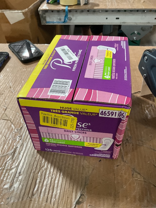 Photo 1 of
Poise Daily Liners, Incontinence Panty Liners, 2 Drop Very Light Absorbency, Regular Length, 126 Count of Pantiliners, Packaging May Vary