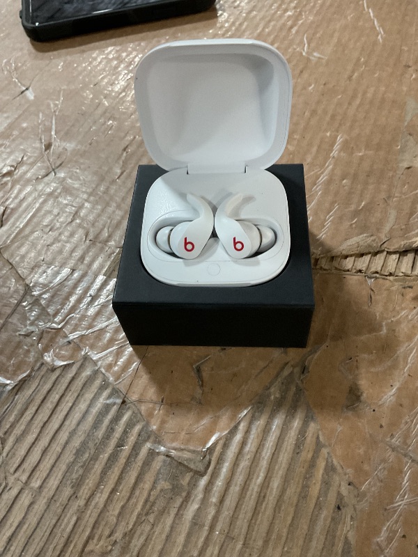 Photo 1 of (USED/FAIR) Beats Fit Pro - True Wireless Noise Cancelling Earbuds - Apple H1 Headphone Chip, Compatible with Apple & Android, Class 1 Bluetooth, Built-in Microphone, 6 Hours of Listening Time - Beats White