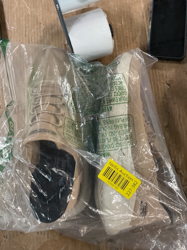 Photo 1 of * heavily worn *
Skechers Men's Hands Free Slip-ins Bobs Squad Chaos-Daily Hype Sneaker, TAN, 9.5 Wide