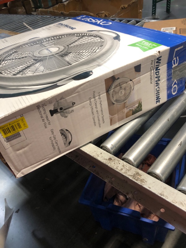 Photo 1 of ***(PARTS ONLY/ NON FUNCTIONAL)***Lasko Wind Machine Fan, Air Circulator Fan with 3 Speeds, 20" Model 3300, Gray