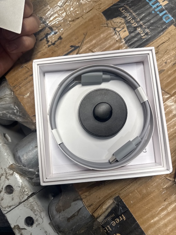 Photo 1 of (powers on while charging unable to test further) Oura Ring Gen3 Heritage - Silver - Size 8 - Smart Ring - Size First with Oura Ring Gen3 Sizing Kit - Sleep Tracking Wearable - Heart Rate - Fitness Tracker - 5-7 Days Battery Life
