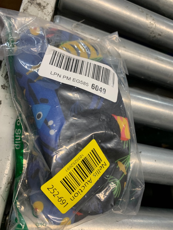 Photo 1 of ***(HEAVILY USED/ MINOR DAMAGE)***ANLUKE Kids Boys Girls Water Shoes Barefoot Aqua Socks Fast Dry Beach Swim Outdoor Sports Shoes for Toddler Yellowfish 30/31