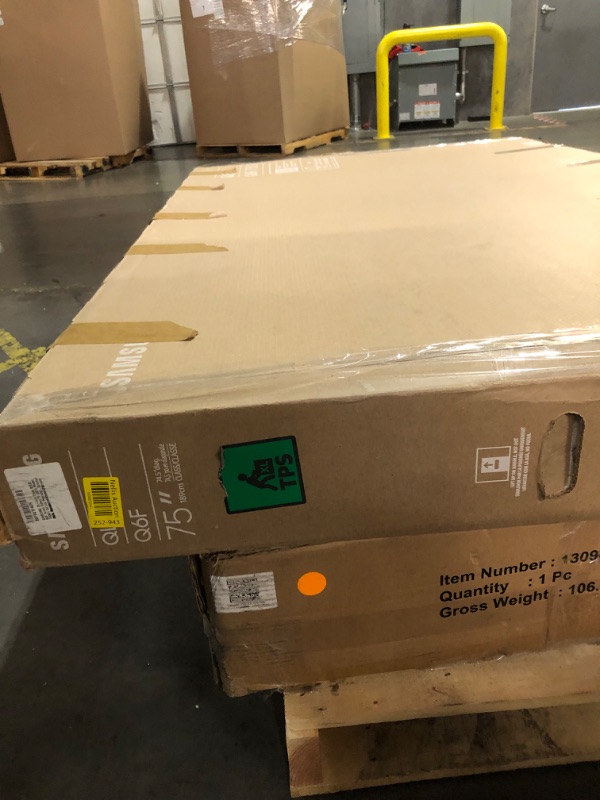 Photo 1 of  *** FOR PARTS ONLY***Samsung 75-Inch Class QLED Q6F Series Smart TV (2025 Model, 75Q6F) Q4 Lite Processor, Quantum HDR, Motion Xcelerator 60Hz, Color Booster, 4K Upscaling, with Alexa Speaker
