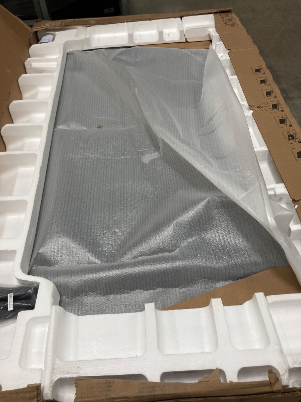 Photo 1 of FOR PARTS
SAMSUNG 98-Inch Class 4K Crystal UHD DU9000 Series HDR Smart TV, Object Tracking Sound Lite, Motion Xcelerator 120Hz, Supersize Picture Enhancer, Mega Contrast, Alexa Built-In (UN98DU9000, 2024 Model)