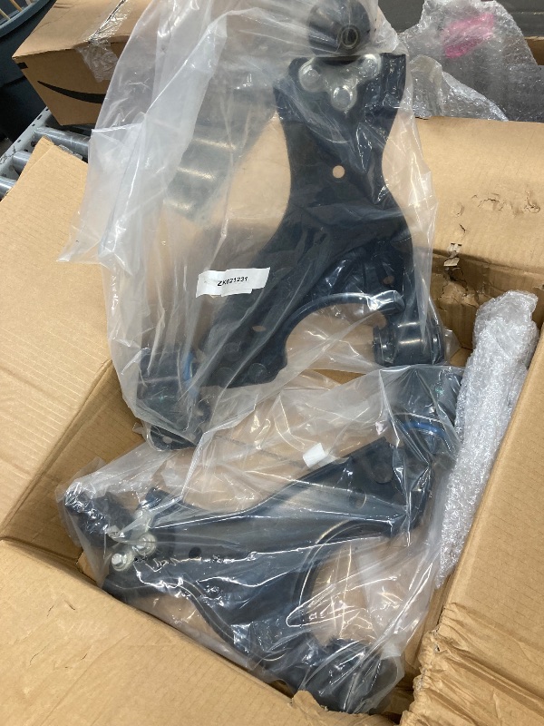 Photo 1 of *** the photo is only to the reference***BOXI 2PCS 2007-17 for Buick Enclave Chevy Traverse for GMC Acadia for Saturn Outlook Front Lower Control Arms w/Ball Joints + Sway Bars + Outer Tie Rods Suspension Kit K621231 K621232 K750155 ES800286