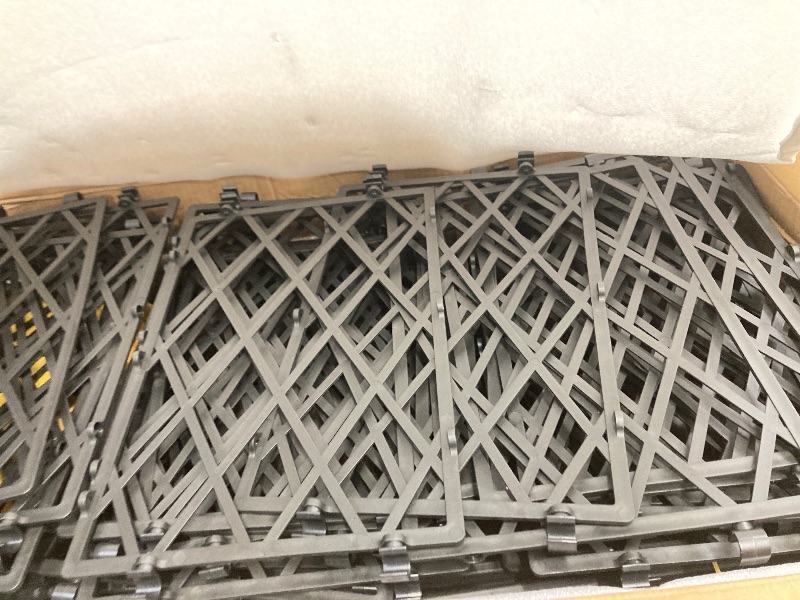 Photo 1 of 7 PCS Plastic Plant Box 