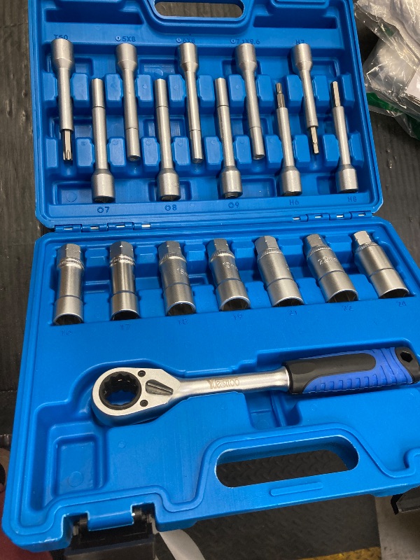 Photo 1 of Yuesstloo 18PCS Steering Hub Suspension Shock Absorber Strut Nut Removal Tool Socket Kit, 1/2 inch Suspension Strut Spreader Tool Set, with Gloves