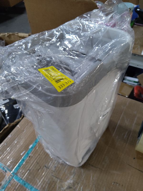 Photo 1 of (bucket only) MOYMOOP Mop and Bucket with Wringer Set, Hands Free Flat Floor Mop and Bucket, with 3 Washable Microfiber Pads, Wet and Dry Use, Floor Cleaning System