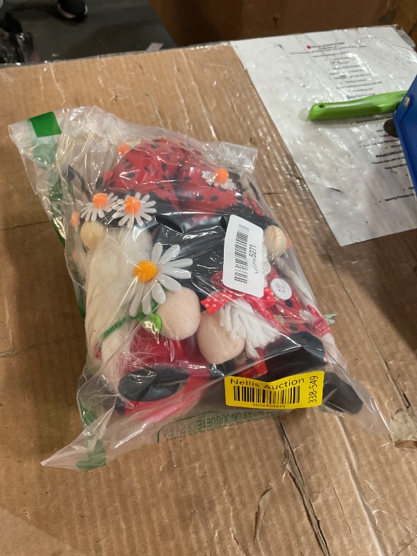 Photo 1 of (MINOR DAMAGE) (BAGGED) Teeker Spring Decorations for Home - Spring Decor Indoor - Ladybug Plush Gnomes Decorations for Home - Daisy Plush Gnome - Summer Gnomes