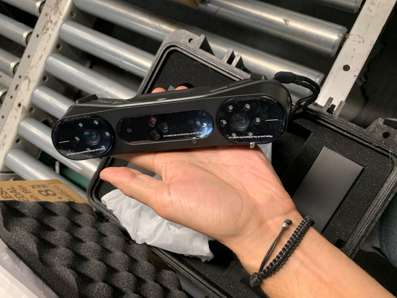 Photo 1 of Creality 3D Scanner CR-Scan Raptor Pro for 3D Printing, 22+7 Blue Laser & NIR Handheld Scanner 0.02mm Accuracy, 60fps High-Speed & 5MM to 4M Objects, 24-Bit Full-Color Scanning for Windows macOS