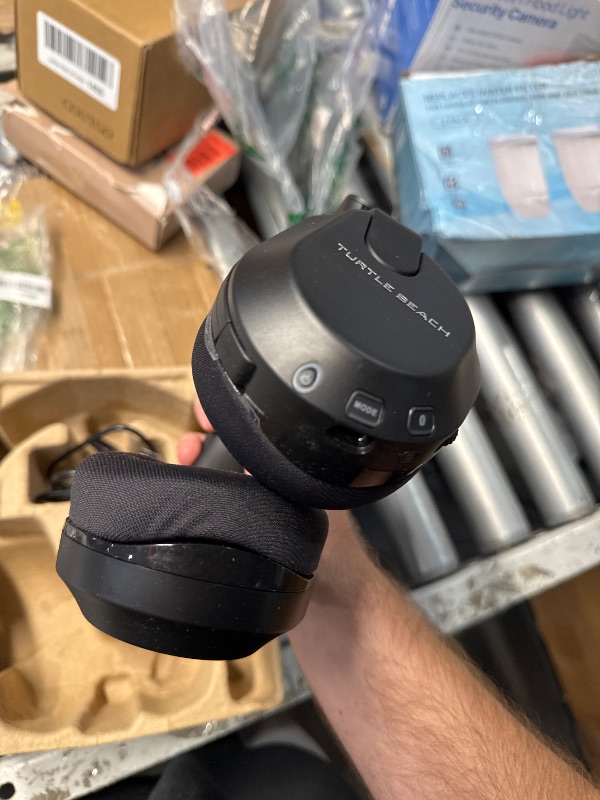 Photo 1 of (MISSING DONGLE) (UNABLE TO TEST FUNCTIONALITY) Turtle Beach Stealth 600 Wireless Multiplatform Amplified Gaming Headset for PS5, PS4, PC, & Mobile – Bluetooth, 80-Hr Battery, Noise-Cancelling Flip-to-Mute Mic, 50mm Speakers – Black