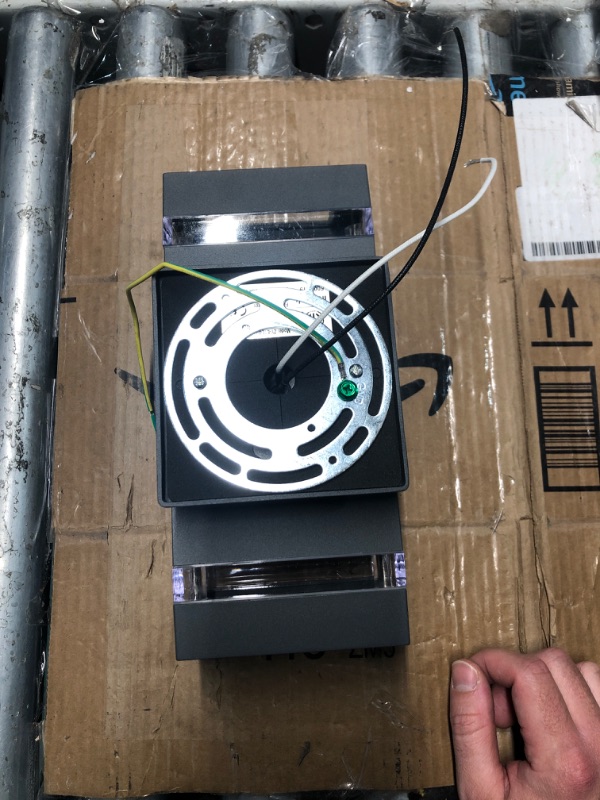 Photo 1 of (UNTESTED) (PARTIAL SET) LMP LED Square Up and Down Lights Outdoor Wall Light?Body in Aluminum Waterproof Outdoor Wall Lamps?3000k 5W with Certificate ETL