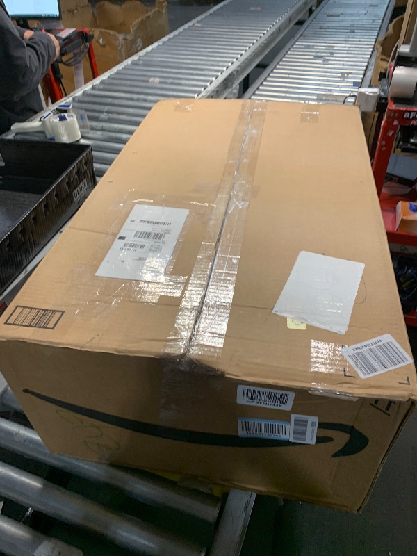 Photo 1 of TRQ Radiator Assembly Aluminum Core Compatible with 06-12 Toyota RAV4 CU2893