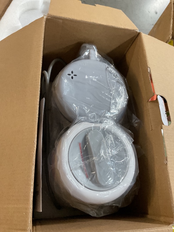 Photo 1 of ***(HEAVILY USED/ MISSING PARTS)***BEAR 2024 Baby Food Maker | One Step Baby Food Processor Steamer Puree Blender | Auto Cooking & Grinding | Baby Food Puree Maker with Self Cleans | Touch Screen Control, White
