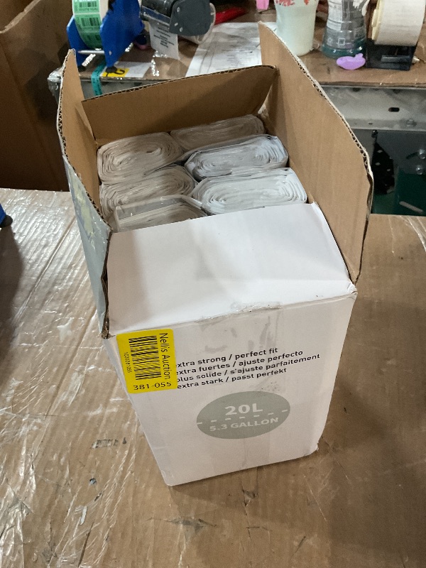 Photo 1 of 5.3 Gallon Code D 200 Count Drawstring Trash Bags HEAVY DUTY Garbage Can Liners 5.3 Gallon / 20 Liter Heavy Duty White Drawstring Garbage Liners