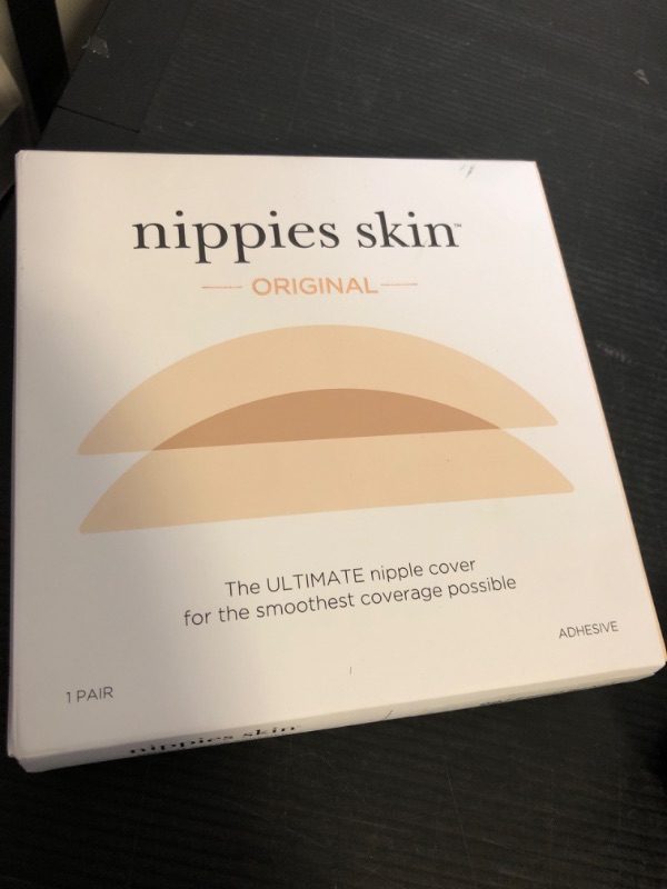 Photo 1 of Nippies Nipple Cover - Sticky Adhesive Silicone Nipple Pasties, Extra Large (Fits DD+ Cups), Original, Crème