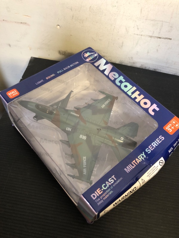 Photo 1 of Diecast Fighter Jet Toy Military Falcon Replica Model - 1:400 Scale Airplane Pullback Metal Alloy Aircraft Vehicle with Flashing Lights and Sound