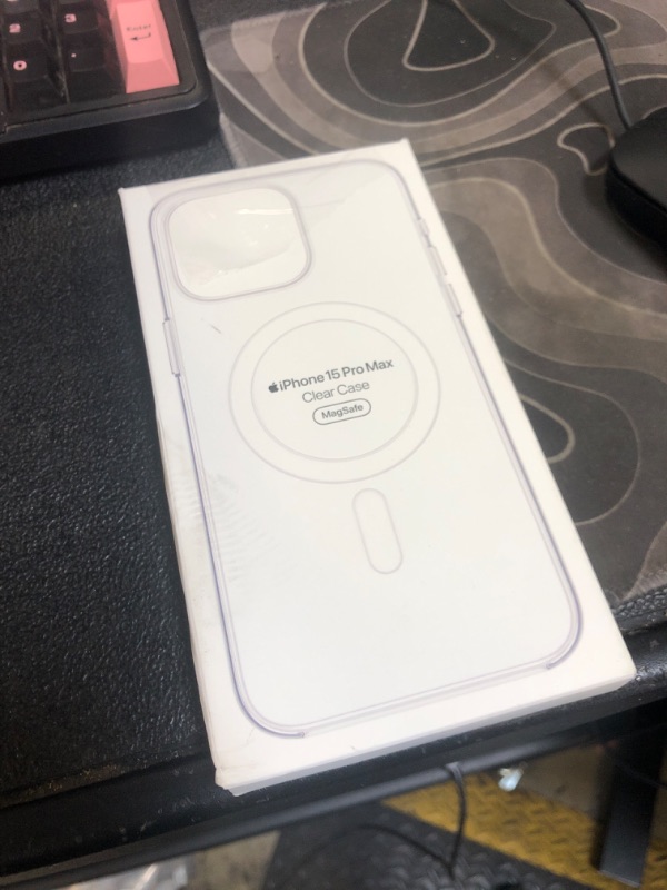 Photo 1 of Apple iPhone 15 Pro Max Clear Case with MagSafe