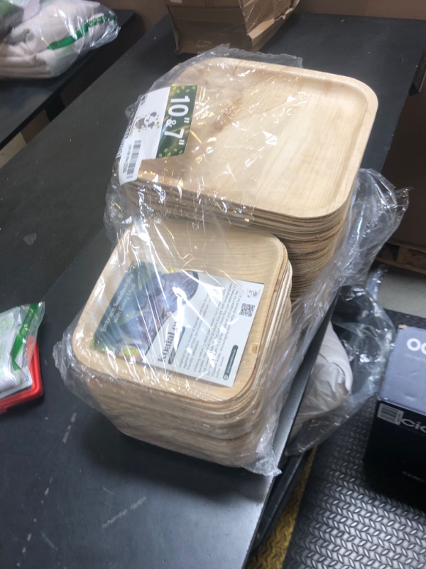 Photo 1 of Palm Leaf Plates Bamboo Paper Plate Disposable 10 Inch & 7 Inch Bulk Party Pack Eco Compostable Biodegradable Wooden Plates Best Alternative To Plastic Paper Plate (100 pc)