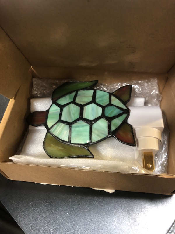 Photo 1 of WERLAMP DUONAYU Green Turtle Night Light Bedroom Bed lamp for Sleeping Colored Glass Night Light