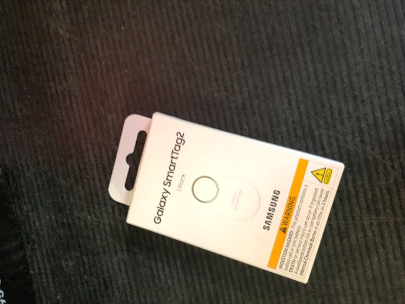 Photo 1 of Samsung Galaxy SmartTag2, Bluetooth Tracker, Smart Tag Tracking Device, Item Finder for Keys, Wallet, Luggage, Pets, Use w/ Phones and Tablets Android 11 or Later, 2023, 1 Pack, White