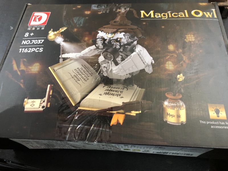 Photo 1 of Vziimo Ideas Magic World Owl Building Set, MOC Creative Bird Animal Building Set with Light, Collectible Hary Bird Model Toys Gifts for Kids Adults 8+ (1162 PCS)