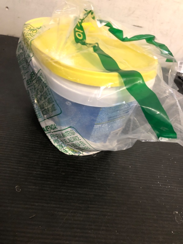 Photo 1 of OxiClean Versatile Stain Remover Powder