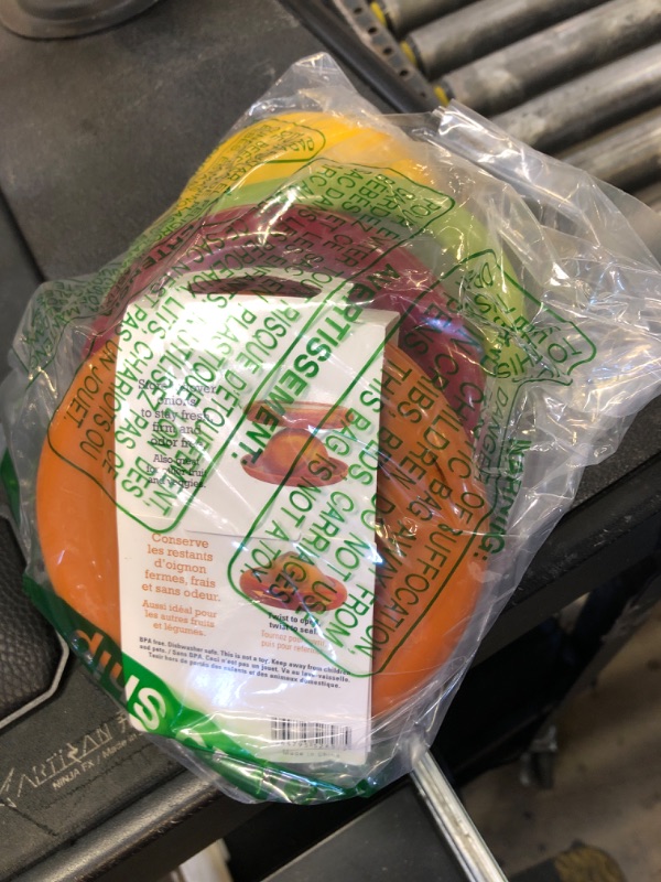 Photo 1 of Winb Set of 4 Reusable Fruit and Veggie Savers - Ideal for Avocados, Tomatoes, Apples, Garlic, Onions, and More